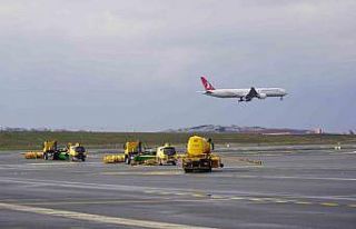 İstanbul Havalimanı’nda karla mücadele çalışması