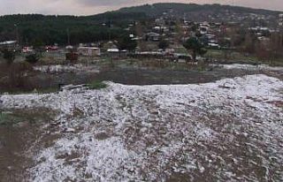 İstanbul’da beklenen kar yağışı etkili oldu