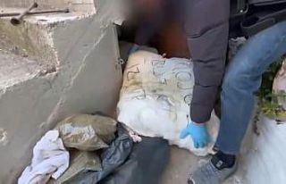 İzmir’de bir adreste 102 kilo 50 gram uyuşturucu...