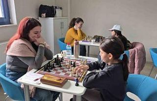 Kadınlar turnuvası çocukların rekabetine sahne...