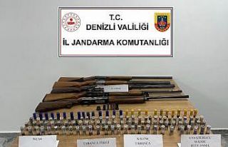 Kalem görünümlü tabanca ve ruhsatsız tüfekleriyle...