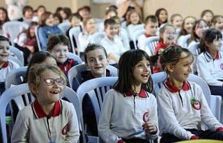 Karagöz ve Hacivat bu kez tasarruf için sahneye...