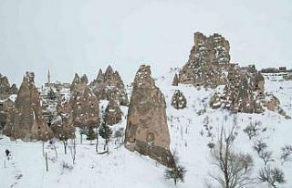 Karlar altındaki Kapadokya havadan görüntülendi