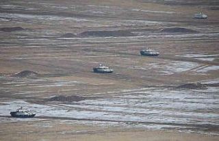 Kars’ta nefes kesen tatbikat: TSK zorlu kış şartlarında...