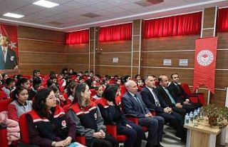 Kars’ta öğrencilere organik tarım eğitimi verildi