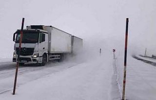 Kars’ta yüksek kesimler yeniden beyaza büründü