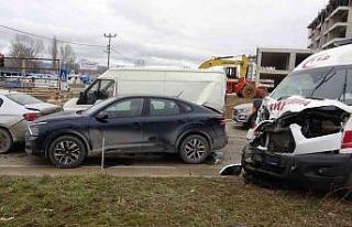 Kastamonu’da 7 araç birbirine girdi: 1 yaralı