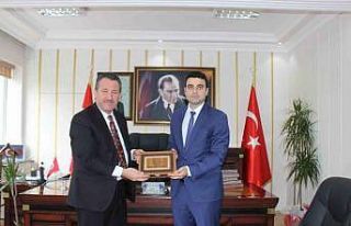 Kaymakam Kılıç, Müftü Dilek’e Osmaneli’ni...