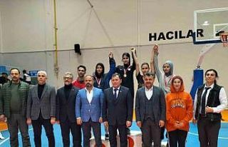 Kayseri’de Okullar Taekwondo Şampiyonası yapıldı
