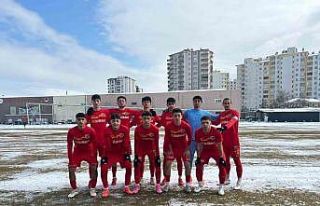 Kayserispor U19 evinde 4-0 kazandı