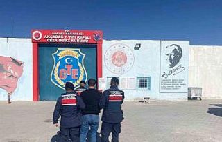 Kesinleşmiş cezası bulanan FETÖ firarisi yakalandı