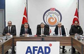 Konyaaltı Sahili’nde kaçak yapılar kaldırılacak,...