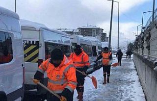 Körfez’de yollara 2 bin 750 ton tuz döküldü