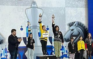 Körfezli Beren, satrançta Türkiye şampiyonu oldu