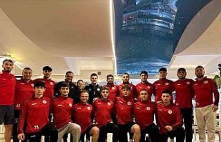 Körfezli Ragbiciler şampiyonanın ilk etabını...