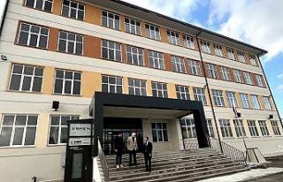 Kulu’da binasını yeniden yapılan okulda ders...