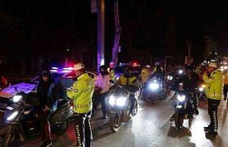 Kural tanımayan motosikletlilere ceza yağmuru