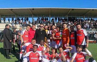 Kurtlapa Köyü şampiyon oldu