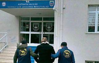 Kütahya’da JASAT’ın yakaladığı 103 aranan...