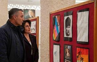 Manavgat’ta depremzede çocukların eserleri sergilendi