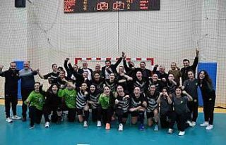 Manisa BBSK Hentbol Takımından tarihi başarı