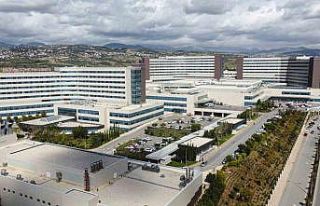 Mersin Şehir Hastanesi, depremde bölgenin yükünü...