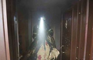 Mersin’deki ev yangını itfaiye ekiplerince söndürüldü