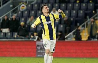 Mert Hakan Yandaş, bu sezon ilk gol sevincini yaşadı