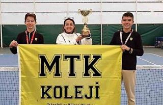 MTK Koleji tenis Muğla şampiyonu