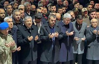 Osmaniye’de deprem şehitleri için sessiz yürüyüş...