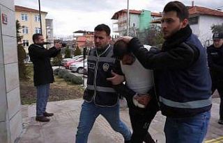 Özlem Şımarık cinayetinde yargılanan 9 sanıktan...