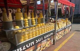 Pamukkale’de kurulan fuarlarda 1 tona yakın hileli...