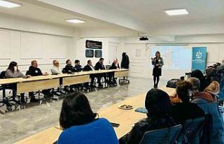 Personele iletişim eğitimi