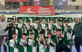 Sakarya Büyükşehir’in minikleri şampiyonluğunu...