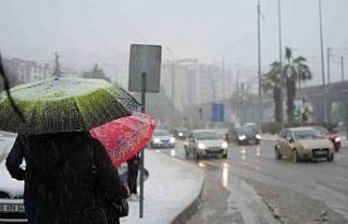 Samsun’a beklenen kar geldi