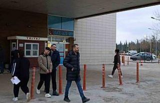 Silahlı saldırgan kahvaltı yaparken yakalandı