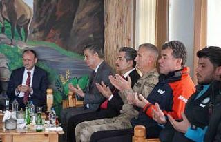 Şırnak’ta depremde hayatını kaybedenler anıldı