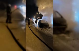 Tarsus’ta otoyolda araç yangını