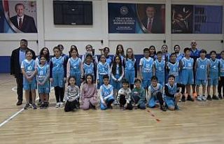Tavşanlı Çınar Spor Kulübü U18 Kız Basketbol...