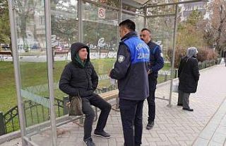 Tepebaşı’nda zabıta ekipleri vatandaşları bilgilendirdi