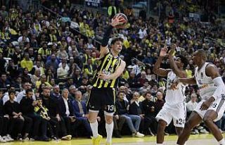 THY Euroleague: Fenerbahçe: 78 - Real Madrid: 67