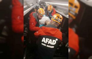 Tıra arkadan çarpan otobüs şoförü hayatını...