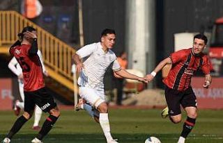 Trendyol 1. Lig: Manisa FK: 2 - Fatih Karagümrük:...