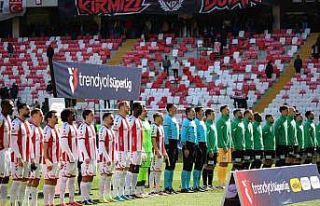 Trendyol Süper Lig: Sivasspor: 1 - Konyaspor: 1 (İlk...