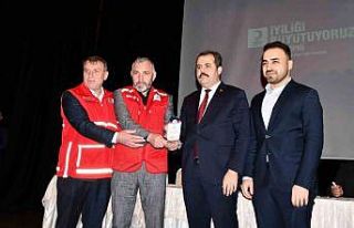 Türk Kızılay Vezirköprü Şube Başkanı Bekir...