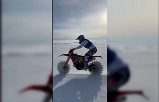 Türkiye şampiyonundan Çıldır Gölü’nde nefes...