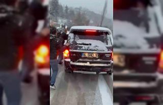 Uludağ’da hareketli anlar...Buzlu yolda kayan cipi...