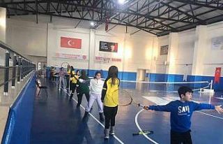 Varto’da kort tenisi kurslarına yoğun ilgi