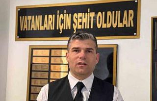 Yalova’da görev yapan Gazi Astsubay Efe, üniformasını...