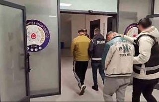 Yalova’daki devre mülk sahiplerini 20 milyon dolandırdılar